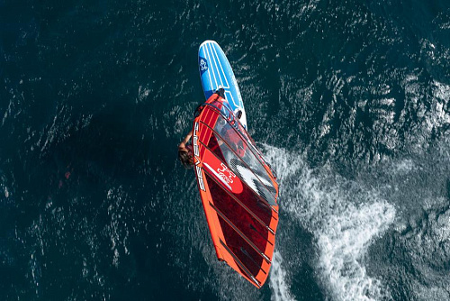 Доска для Виндсерфинга Starboard 2025 CARVE Starlite Carbon